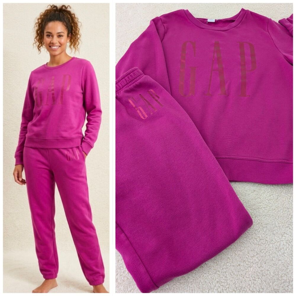 Gap Medium Sweat Suit/Jogger Set Barbie Core Athleisure Closet Staple Fall Fave